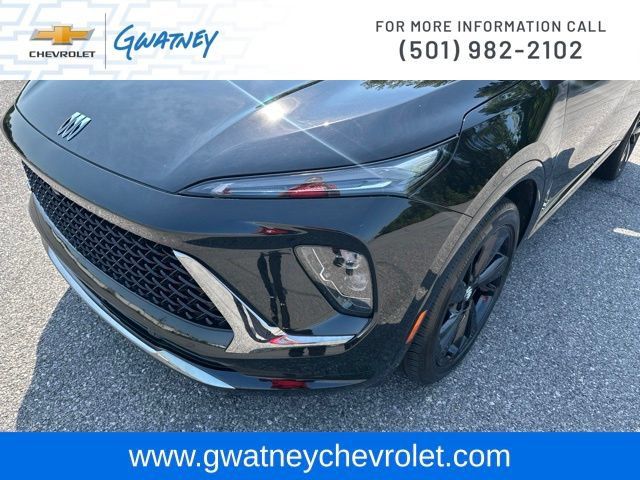 Used 2025 Buick Envision Sport Touring AWD/4WD image 14