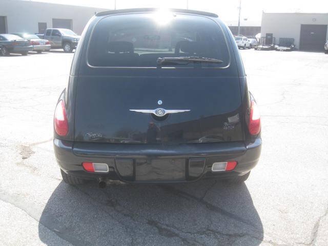 Used 2007 Chrysler PT Cruiser Touring w/ Fleet Value Group I FWD image 6
