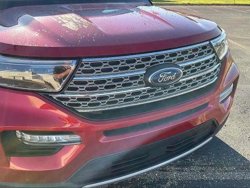Certified 2024 Ford Explorer Limited image 29