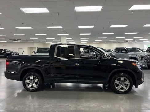 Used 2025 Honda Ridgeline RTL image 8