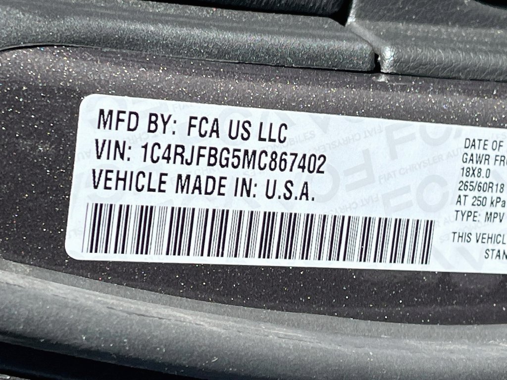 Used 2021 Jeep Grand Cherokee Limited AWD/4WD image 33