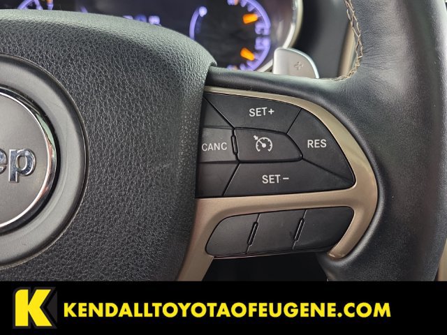 Used 2017 Jeep Grand Cherokee Limited w/ Luxury Group II AWD/4WD image 14