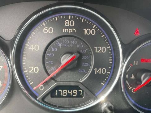 Used 2004 Honda Civic LX image 5