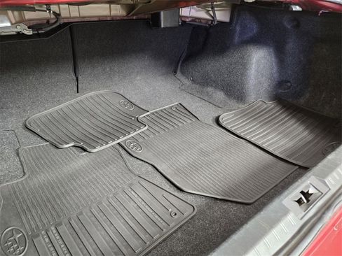 Used 2016 Subaru Legacy 2.5i Premium image 17