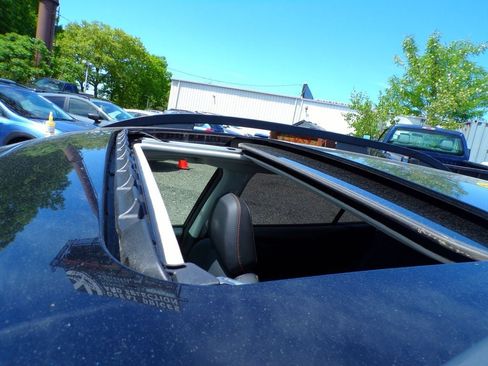 Used 2019 Subaru Crosstrek 2.0i Limited w/ Moonroof Package AWD/4WD image 4