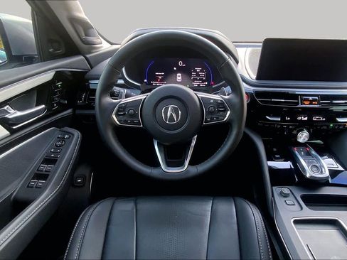 Used 2026 Acura MDX FWD w/ Technology Package image 6