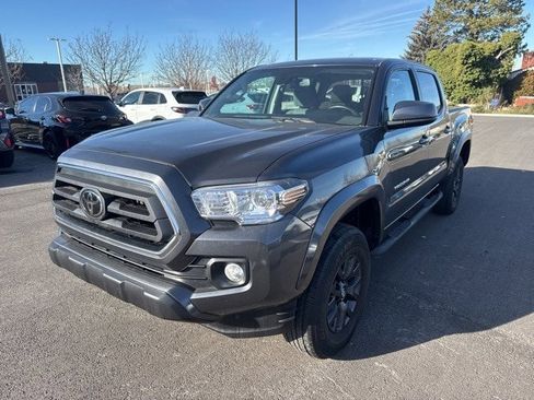 Used 2023 Toyota Tacoma SR5 image 7