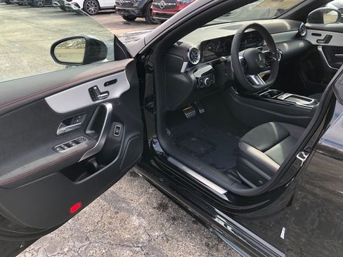 New 2026 Mercedes-Benz CLA 250 4MATIC image 9