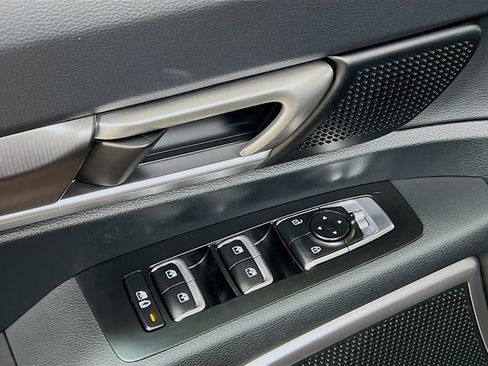 New 2025 Kia Telluride S image 18