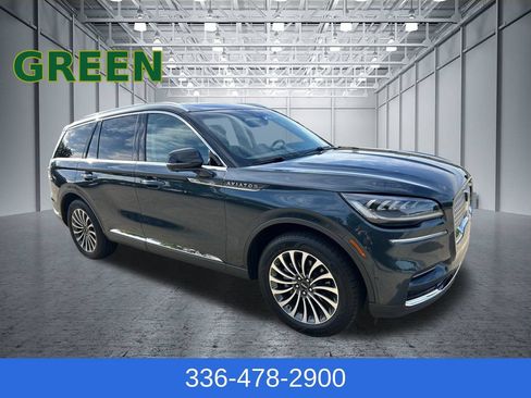 Certified 2024 Lincoln Aviator Reserve w/ Equipment Group 201A AWD/4WD image 9