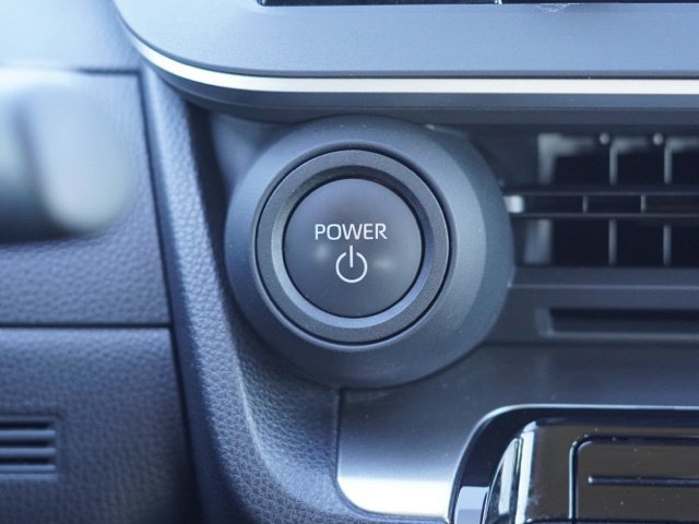 Used 2025 Toyota Prius LE FWD image 24