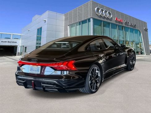 New 2026 Audi RS e-tron GT performance image 4