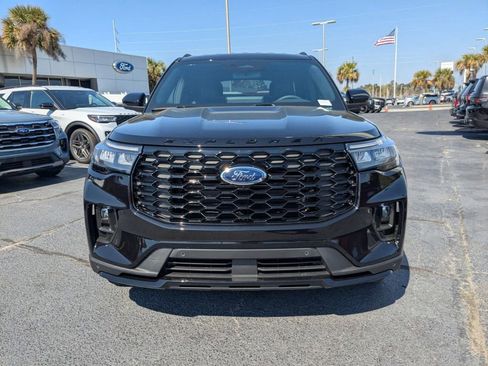 New 2026 Ford Explorer ST-Line w/ ST-Line Street Pack RWD image 9