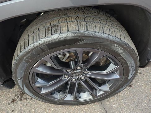 Used 2023 Jeep Grand Wagoneer Series III w/ Rear Seat Video Group 1 image 14