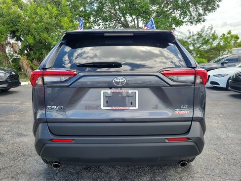 Used 2025 Toyota RAV4 LE FWD image 10