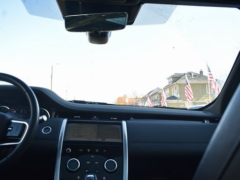 Used 2022 Land Rover Discovery Sport S image 34