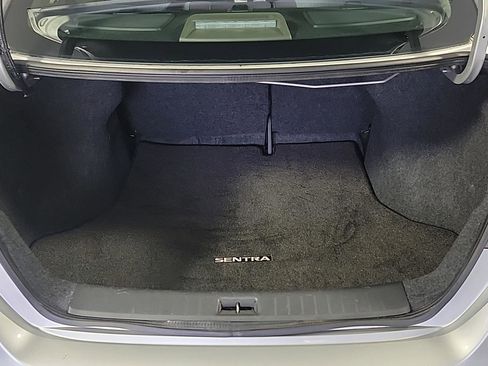 Used 2014 Nissan Sentra SV FWD image 7