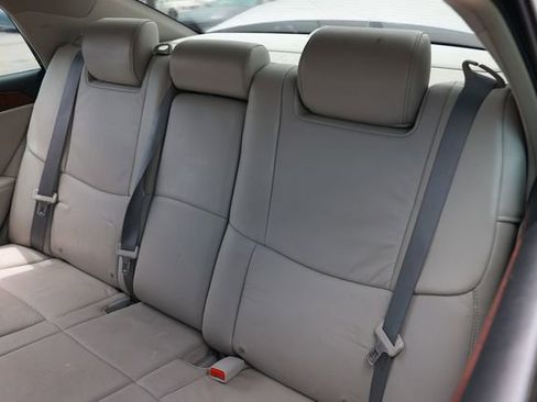 Used 2011 Toyota Avalon FWD image 11