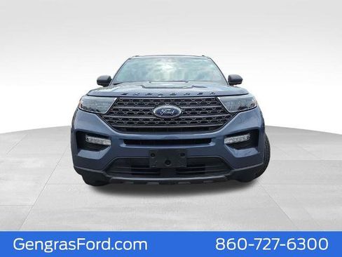 Certified 2021 Ford Explorer XLT w/ Equipment Group 202A AWD/4WD image 2