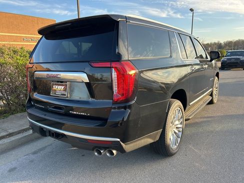 Used 2023 GMC Yukon XL Denali w/ LPO, Floor Liner Package image 3