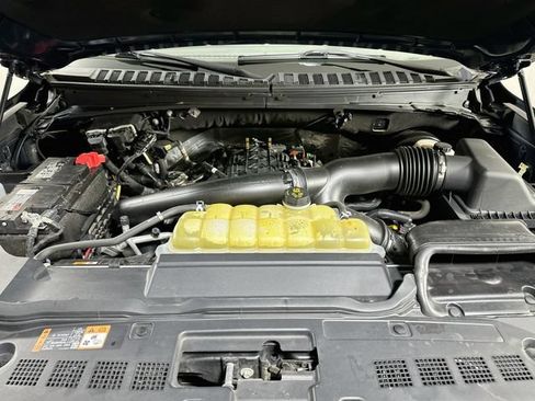Used 2021 Lincoln Navigator Reserve w/ Luxury Package AWD/4WD image 39
