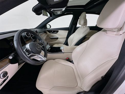 Certified 2025 Mercedes-Benz C 300 Sedan image 22