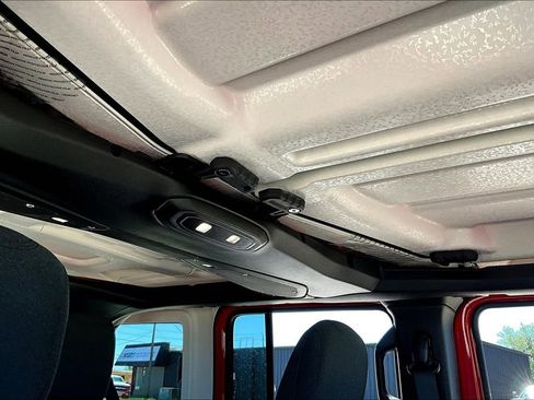 New 2026 Jeep Wrangler Unlimited Sport AWD/4WD image 31
