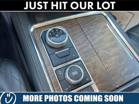 Used 2020 Ford Expedition Platinum AWD/4WD image 16