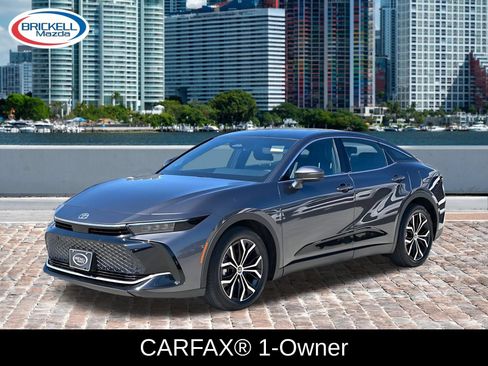 Used 2024 Toyota Crown AWD/4WD image 1