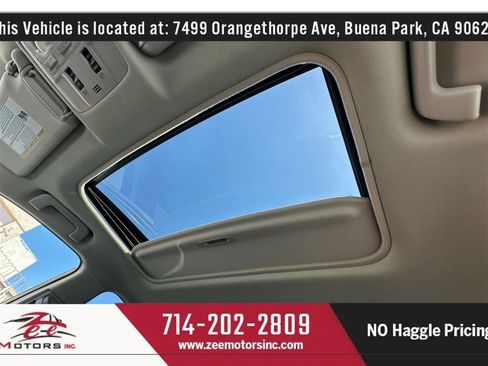 Used 2015 Toyota RAV4 Limited FWD image 57