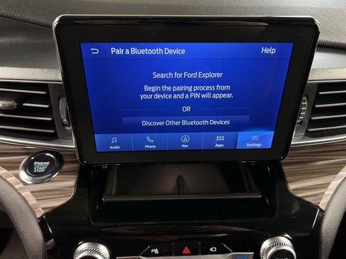 Certified 2023 Ford Explorer Limited w/ Hybrid Equipment Group 310A image 10