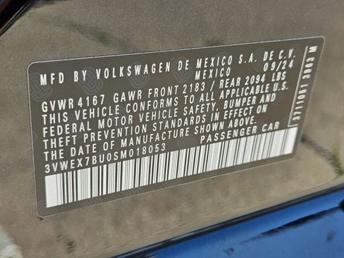 Used 2025 Volkswagen Jetta SE image 23