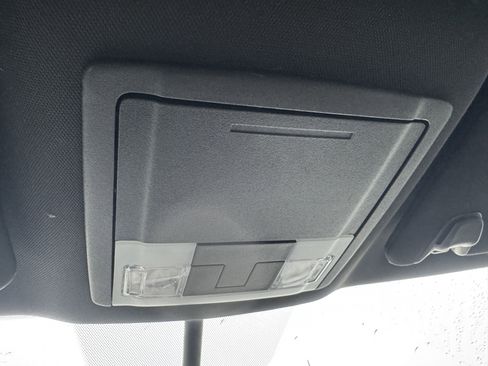 Used 2017 Ford Explorer XLT w/ Equipment Group 202A image 31