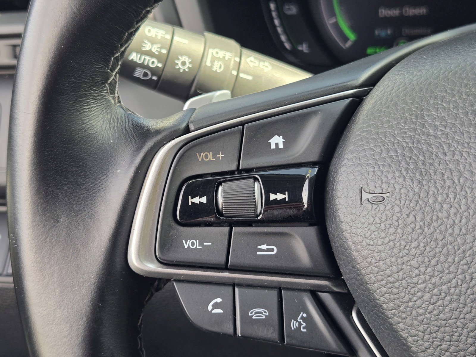 Used 2019 Honda Insight Touring image 25