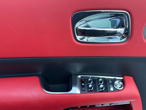 Certified 2017 Rolls-Royce Wraith image 12