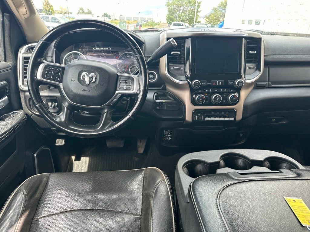 Used 2022 RAM 3500 Laramie AWD/4WD image 9