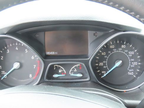 Used 2018 Ford Escape SEL FWD image 25