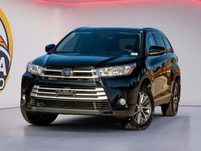 Used 2019 Toyota Highlander XLE
