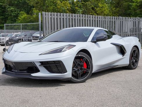 Used 2020 Chevrolet Corvette Stingray Premium Conv w/ 3LT Preferred Equipment Group RWD image 3