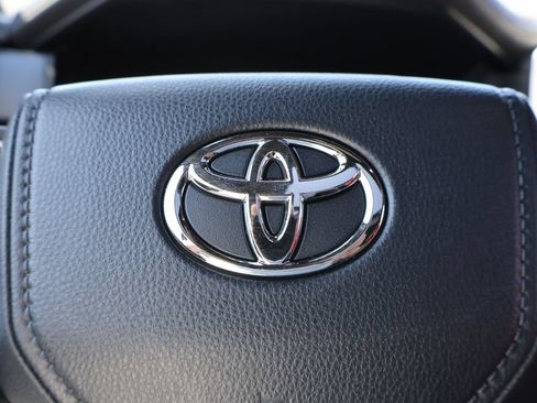 Used 2023 Toyota Tundra Platinum AWD/4WD image 27