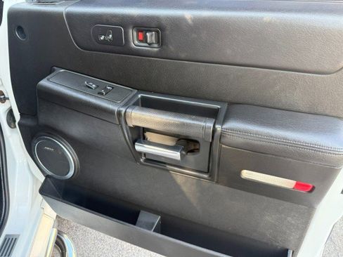 Used 2006 HUMMER H2 image 46