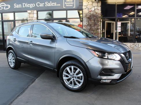 Used 2021 Nissan Rogue Sport SV FWD image 7