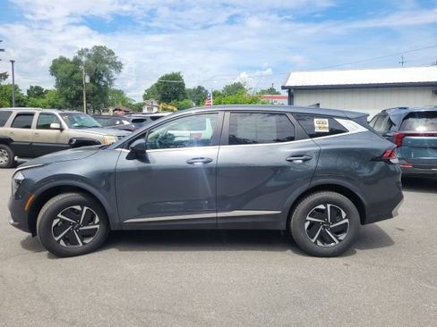 Certified 2023 Kia Sportage LX AWD/4WD image 2