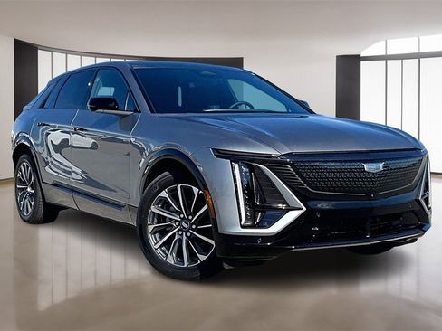 New 2026 Cadillac Lyriq Sport image 2