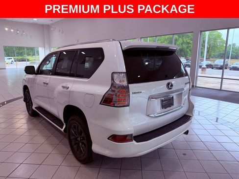 Certified 2022 Lexus GX 460 Premium AWD/4WD image 5