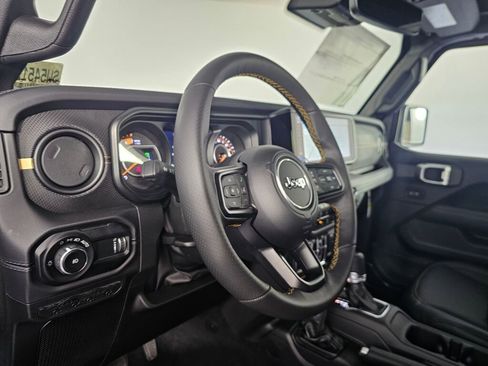 New 2025 Jeep Wrangler Unlimited Rubicon 392 image 22