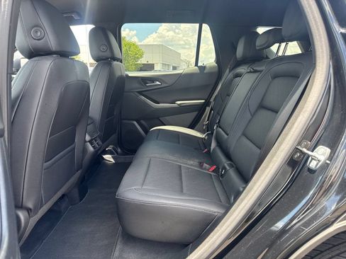 Used 2025 Chevrolet Equinox LT w/ Convenience Package II AWD/4WD image 13