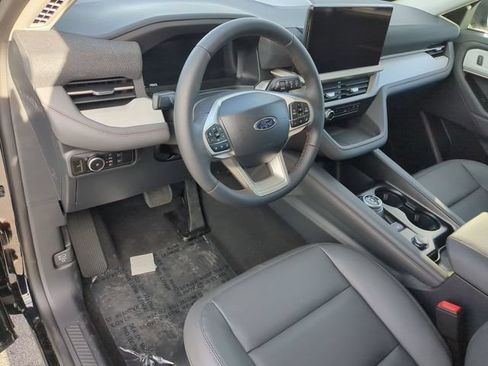 New 2026 Ford Explorer Active w/ Active Comfort Package AWD/4WD image 10