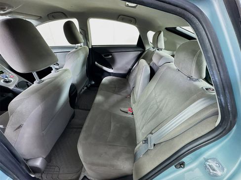 Used 2015 Toyota Prius Four image 19