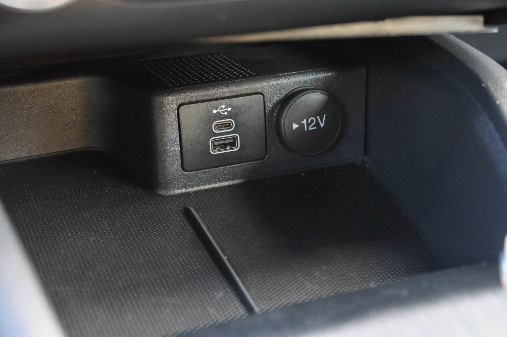 Used 2025 Ford Escape ST-Line AWD/4WD image 21